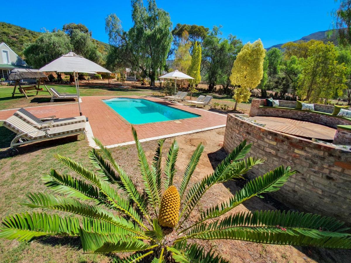 Berluda Farmhouse And Cottages Oudtshoorn Exteriör bild
